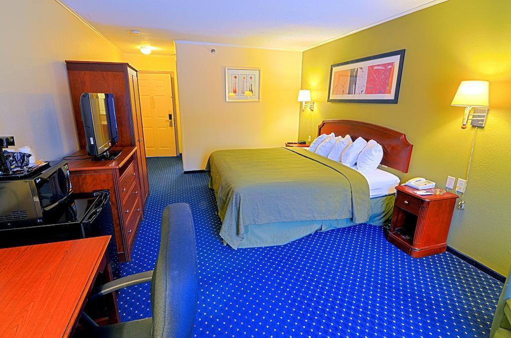 Quality Inn Merrimack - Nashua Exterior foto